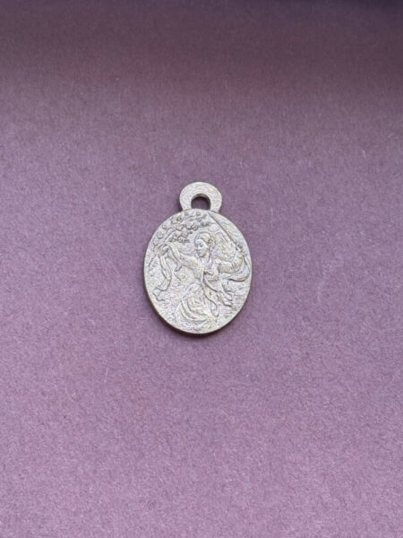 Silver pendant with intricate design geisha with swords
