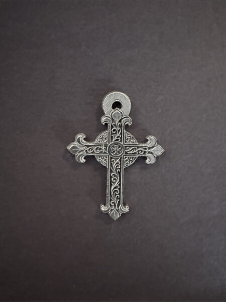 ornated silver cross pendant