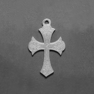 ornated 999 silver cross pendant